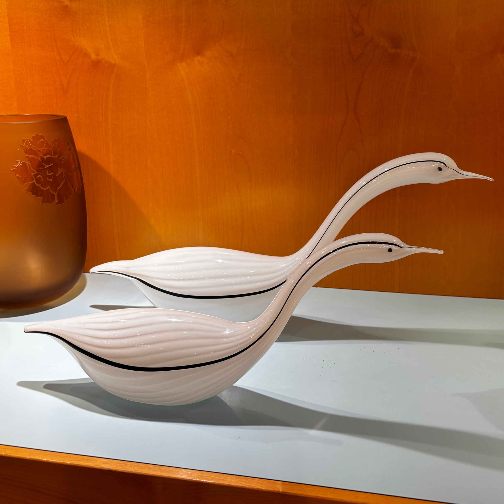 Pair Of Elegant White Murano Glass Swans