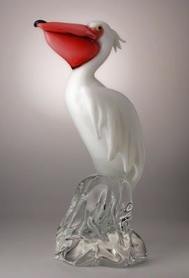 Murano glass pelican with pink glass beak