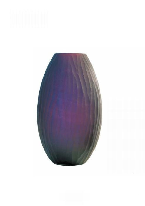 Amethyst diamond-cut vase